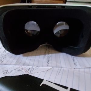 Virtual Reality Headset